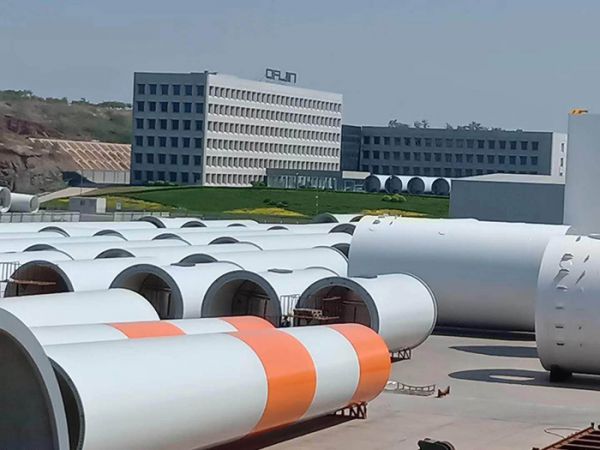 風(fēng)機(jī)塔筒維護(hù)是一項長期性的工作